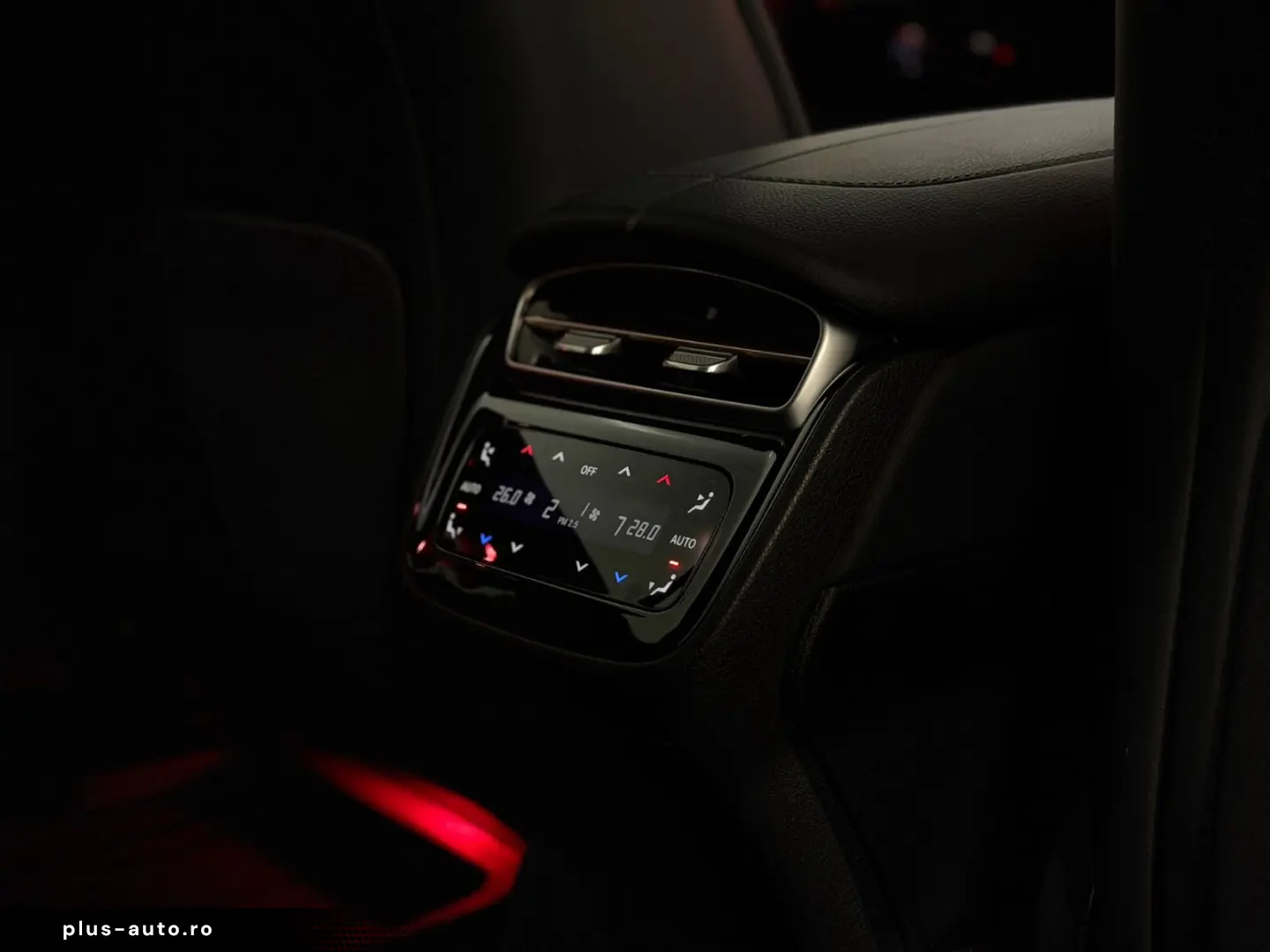 MERCEDES-BENZ EQE AMG 53 4MATIC  MASSAGE 360 CARPLAY LED HUD