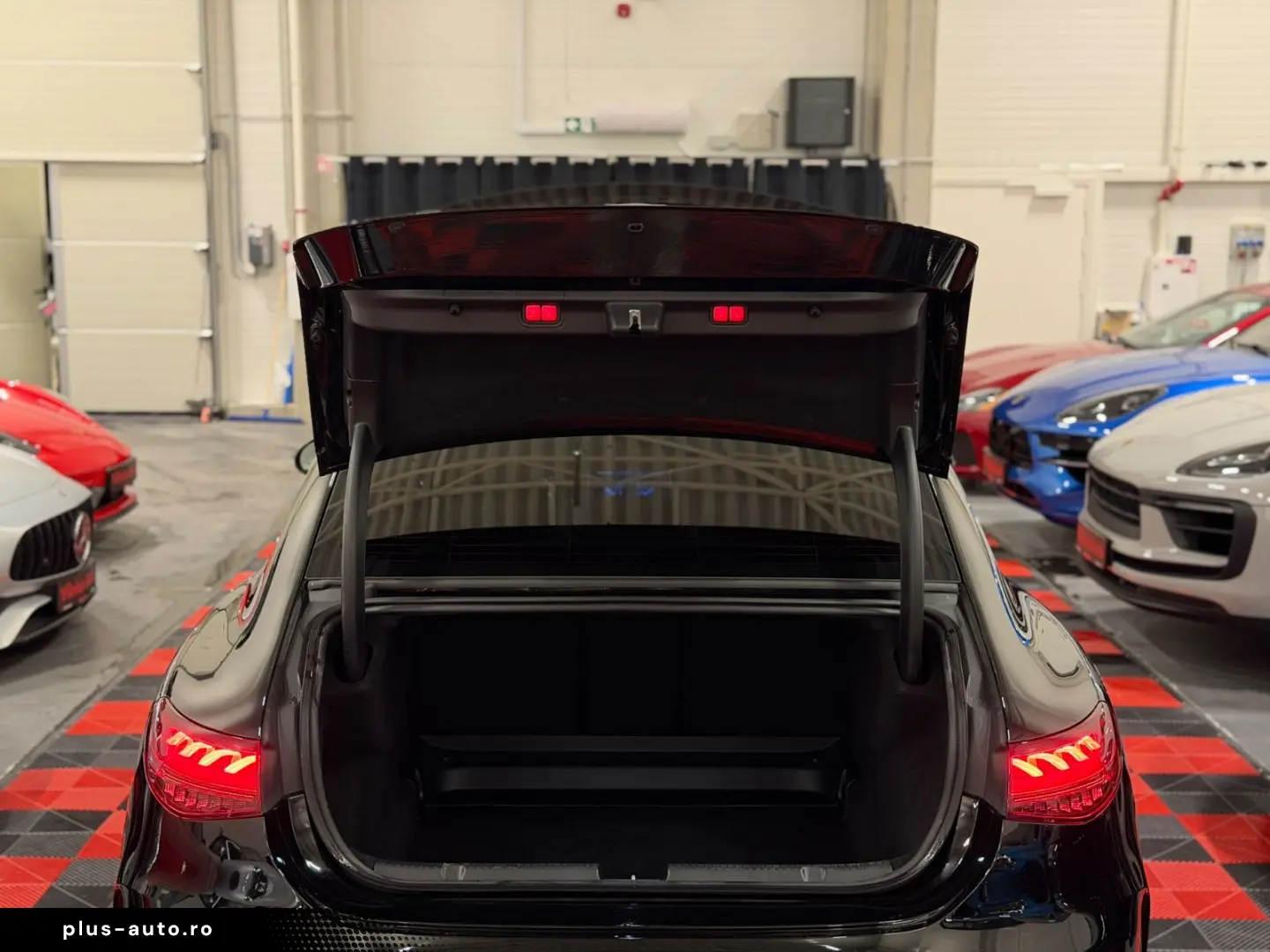 MERCEDES-BENZ EQE AMG 53 4MATIC  MASSAGE 360 CARPLAY LED HUD