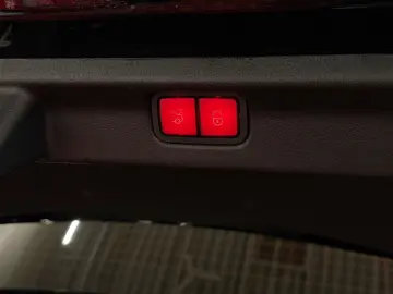 MERCEDES-BENZ EQE AMG 53 4MATIC  MASSAGE 360 CARPLAY LED HUD