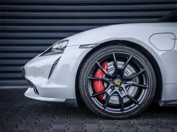 PORSCHE Taycan Turbo Sport Turismo - Krijt - Display - S