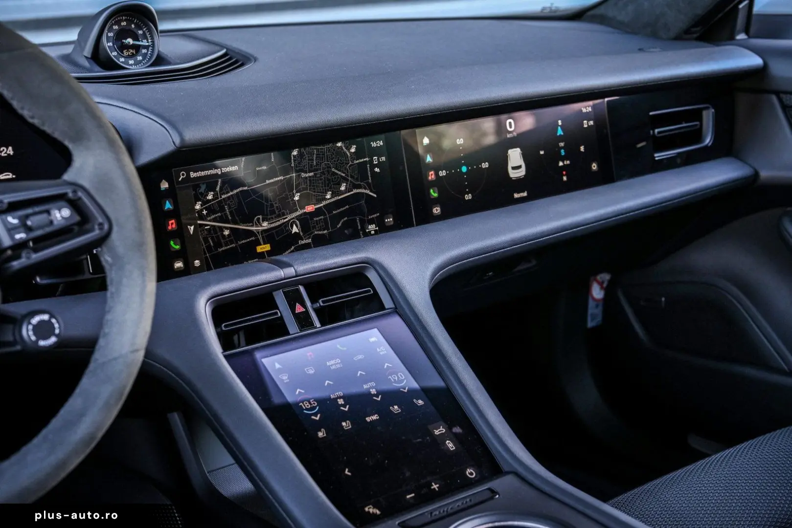 PORSCHE Taycan Turbo Sport Turismo - Krijt - Display - S