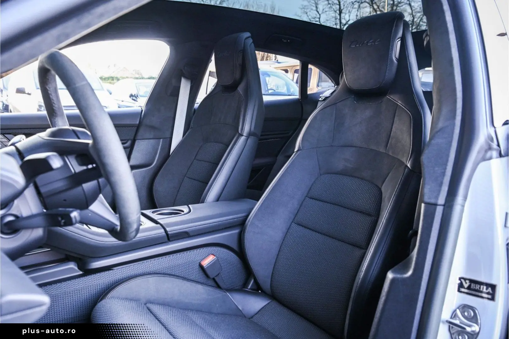 PORSCHE Taycan Turbo Sport Turismo - Krijt - Display - S