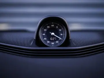 PORSCHE Taycan Turbo Sport Turismo - Krijt - Display - S