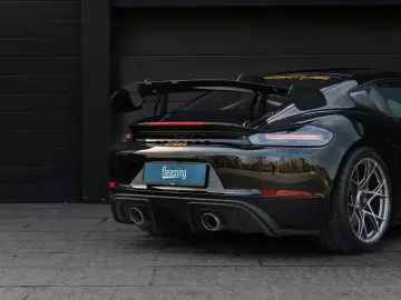 PORSCHE 718 Cayman GT4 RS  CLUBSPORT WEISSACH LIFT PDLS