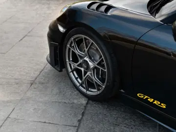 PORSCHE 718 Cayman GT4 RS  CLUBSPORT WEISSACH LIFT PDLS