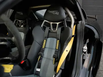PORSCHE 718 Cayman GT4 RS  CLUBSPORT WEISSACH LIFT PDLS
