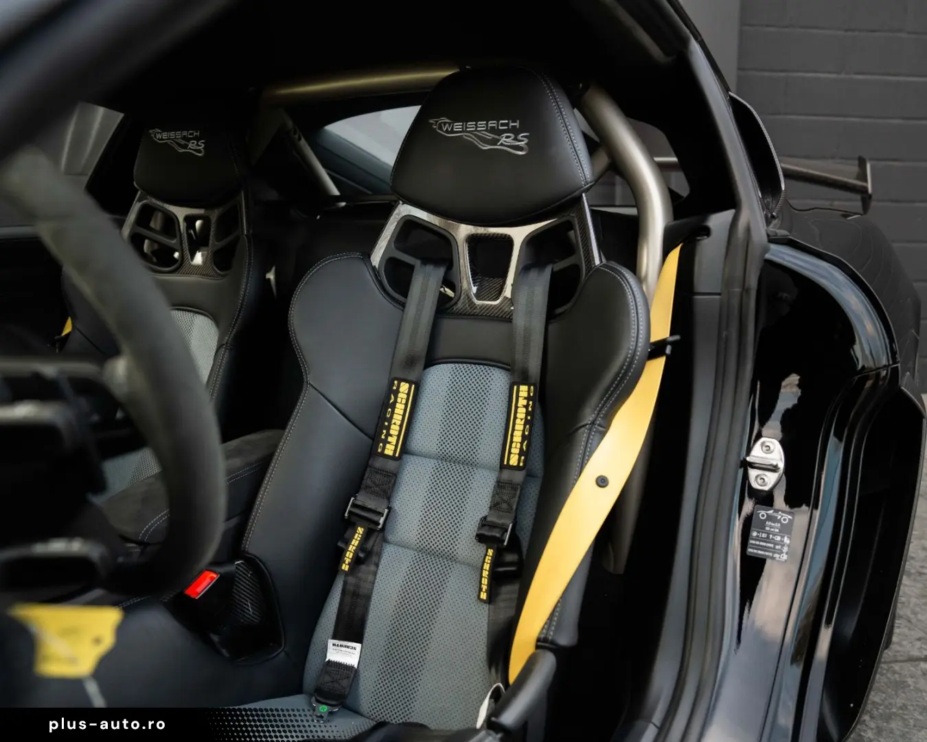 PORSCHE 718 Cayman GT4 RS  CLUBSPORT WEISSACH LIFT PDLS
