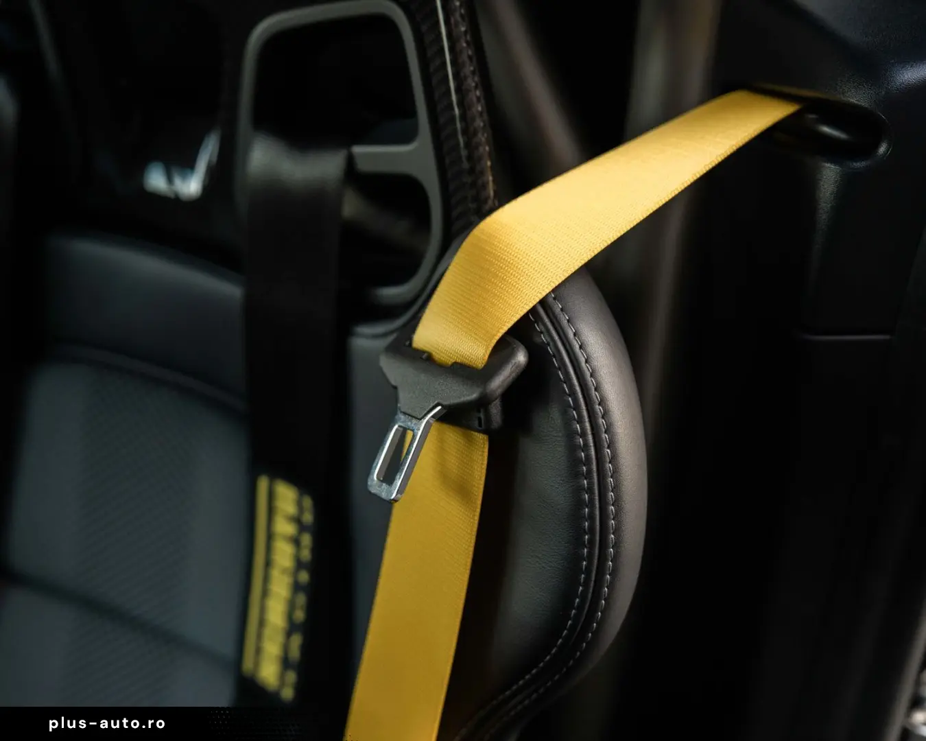 PORSCHE 718 Cayman GT4 RS  CLUBSPORT WEISSACH LIFT PDLS