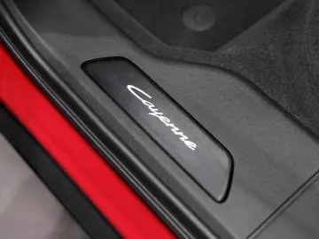 PORSCHE Off-road Package