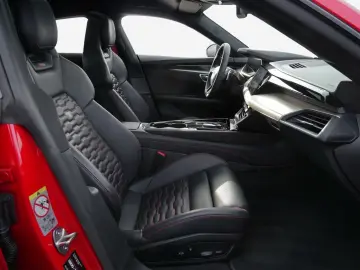 AUDI RS e-tron GT air Allradl. Massage Pano B&O HuD