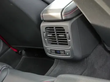 AUDI RS e-tron GT air Allradl. Massage Pano B&O HuD