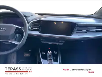 AUDI Q4 e-tron 45 NAVI PRO HEADUP LEDER LED DÄMPFER M