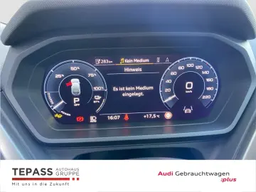 AUDI Q4 e-tron 45 NAVI PRO HEADUP LEDER LED DÄMPFER M
