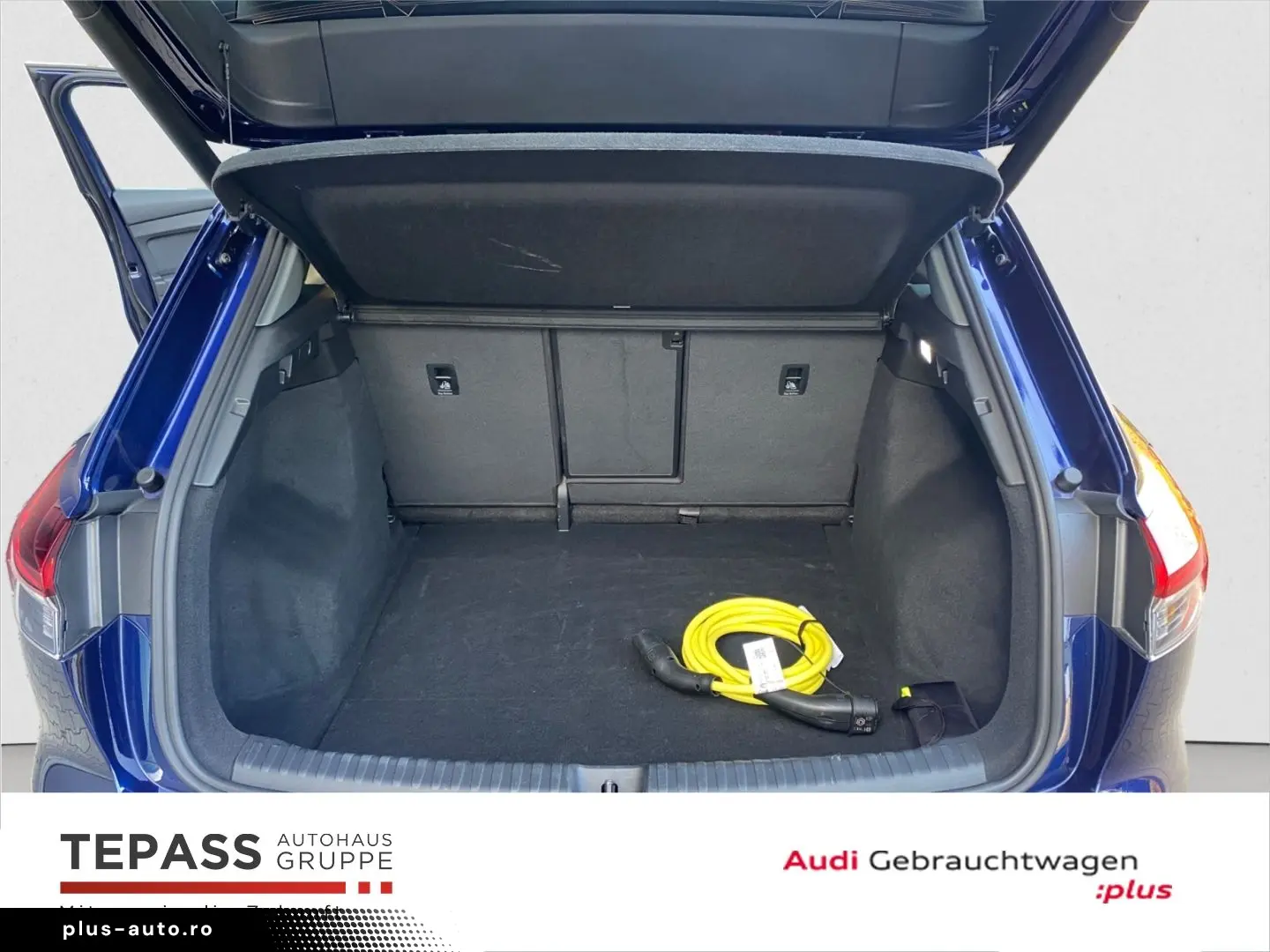 AUDI Q4 e-tron 45 NAVI PRO HEADUP LEDER LED DÄMPFER M