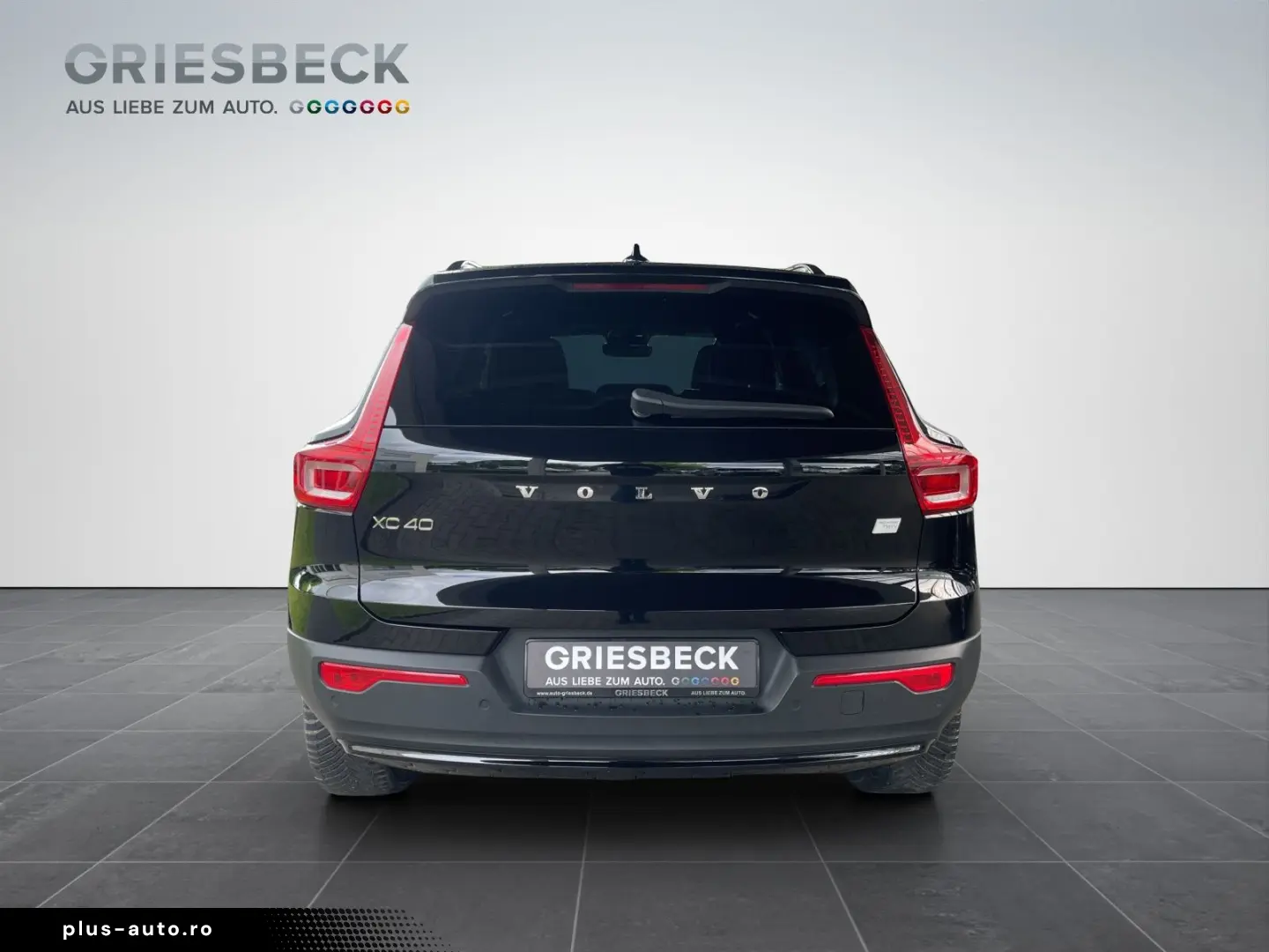 VOLVO XC40E Ultimate Pure AHK AWD SHZ DAB StHZG