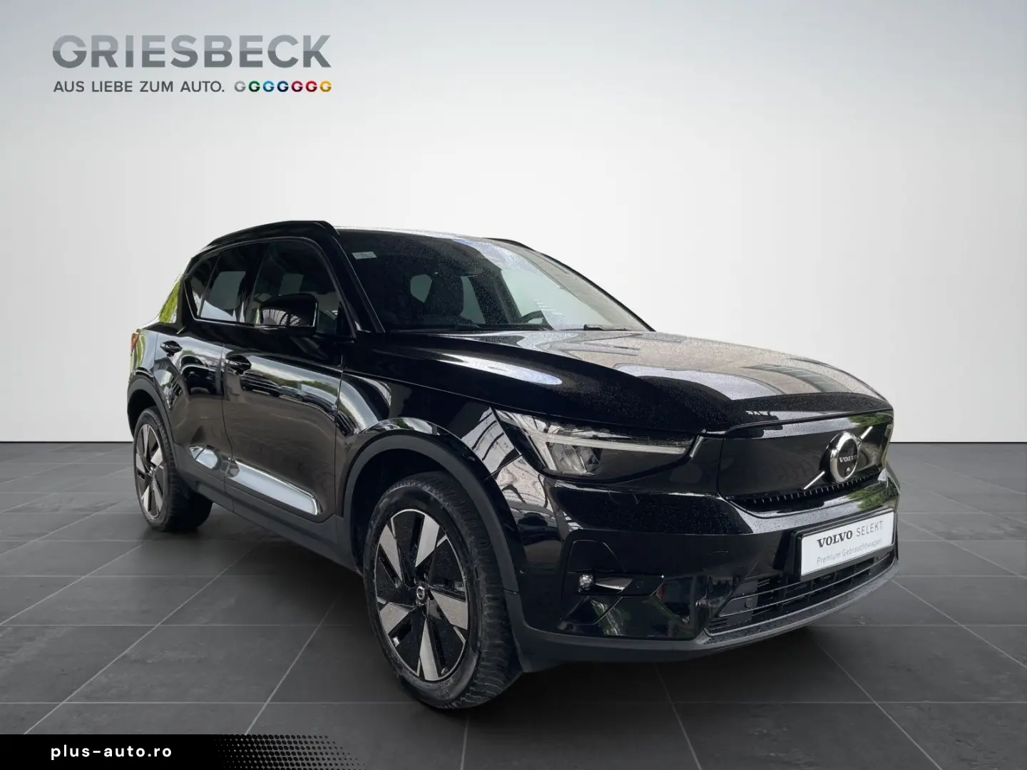 VOLVO XC40E Ultimate Pure AHK AWD SHZ DAB StHZG