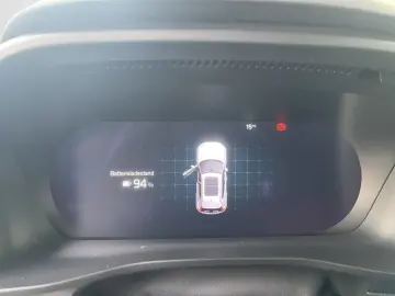 VOLVO XC40E Ultimate Pure AHK AWD SHZ DAB StHZG