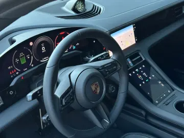 PORSCHE Taycan 4S Cross Turismo BOSE 360  Soft-Close