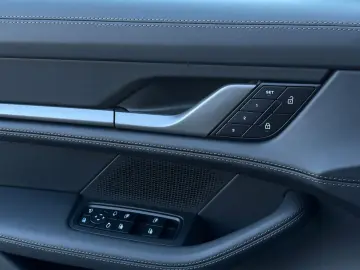 PORSCHE Taycan 4S Cross Turismo BOSE 360  Soft-Close