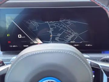 BMW i7 xDrive M70 HUD PANO TV FONT ENTERTAINMENT ACC