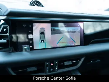 PORSCHE Macan Electric 4