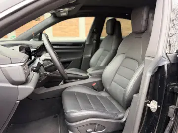 PORSCHE Macan Electric 4 S Pano Air Matrix LED Bose ACC