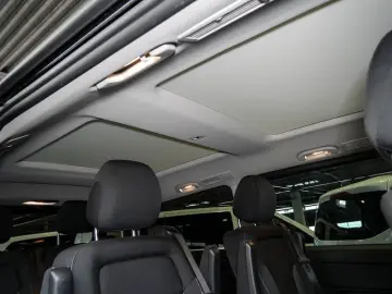 MERCEDES-BENZ EQV 300 PANO KAMERA LED 7SITZER TISCH …