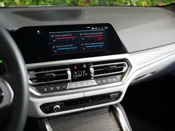 BMW M4 COMPETITION XDRIVE FROZEN HUD 69.421 € NETTO