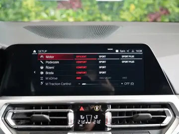 BMW M4 COMPETITION XDRIVE FROZEN HUD 69.421 € NETTO