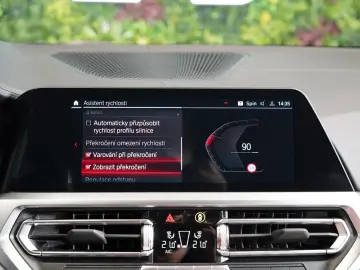 BMW M4 COMPETITION XDRIVE FROZEN HUD 69.421 € NETTO