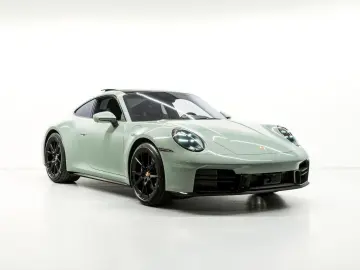 PORSCHE 992 Carrera