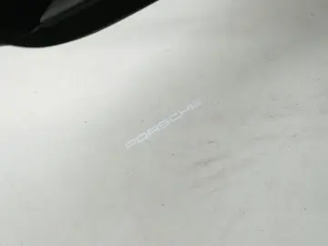 PORSCHE 992 Carrera
