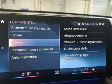 BMW iX1 30 xDrive M Sport AHK 20  ACC LED CAM UVP 72