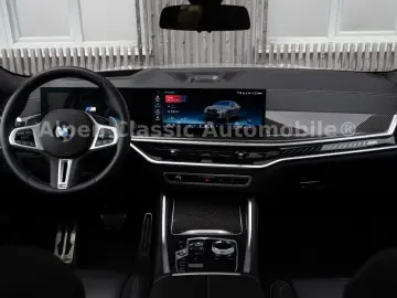 BMW X6 M60 i xDrive B&W  HUD  PANO  AHK  Massage
