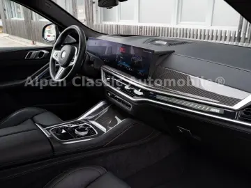 BMW X6 M60 i xDrive B&W  HUD  PANO  AHK  Massage