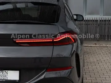 BMW X6 M60 i xDrive B&W  HUD  PANO  AHK  Massage
