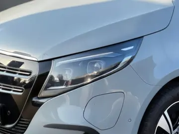 MERCEDES-BENZ EQV 300 Lang MBUX  360KAMERA DISTRONIC
