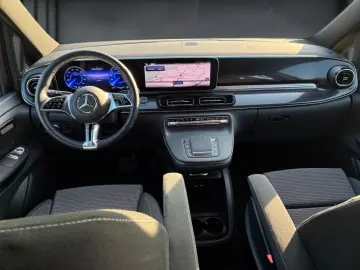 MERCEDES-BENZ EQV 300 Lang MBUX  360KAMERA DISTRONIC