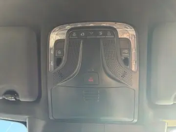 MERCEDES-BENZ EQV 300 Lang MBUX  360KAMERA DISTRONIC