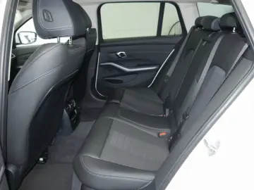 BMW 318i Touring Sport  M Shadow Sound Driving SAG