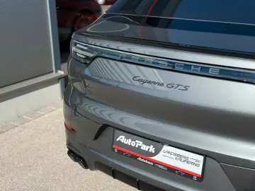 PORSCHE CAYENNE COUPE GTS 22  STANDHZG MATRIX AHK LUFT