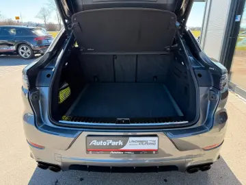 PORSCHE CAYENNE COUPE GTS 22  STANDHZG MATRIX AHK LUFT