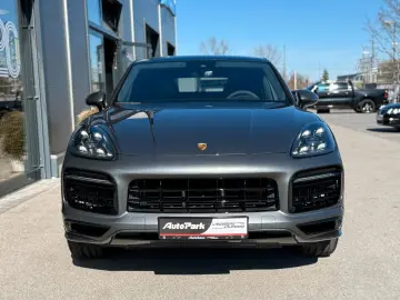 PORSCHE CAYENNE COUPE GTS 22  STANDHZG MATRIX AHK LUFT