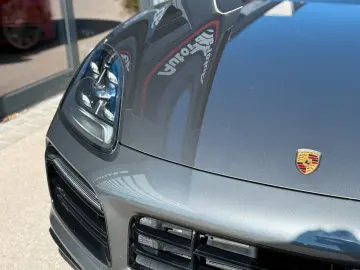 PORSCHE CAYENNE COUPE GTS 22  STANDHZG MATRIX AHK LUFT