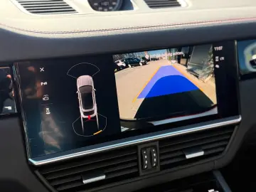 PORSCHE CAYENNE COUPE GTS 22  STANDHZG MATRIX AHK LUFT