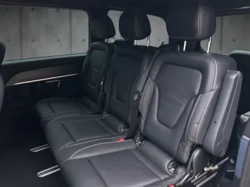 MERCEDES-BENZ EQV 300 AVANTGARDE BURMESTER SOUND PAN…