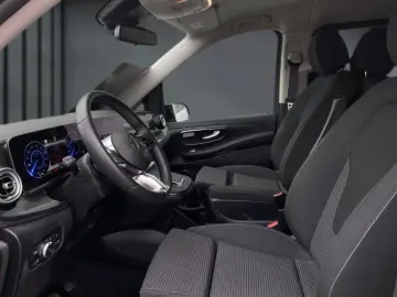 MERCEDES-BENZ EQV 300 Lang FACELIFT TISCH MBUX