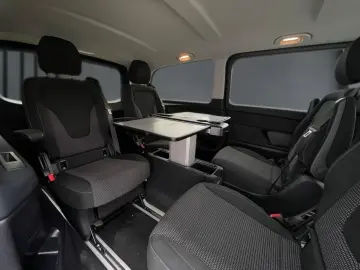 MERCEDES-BENZ EQV 300 Lang FACELIFT TISCH MBUX