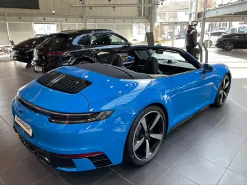 PORSCHE 992 Carrera S Cabriolet Exclusive Manufaktur