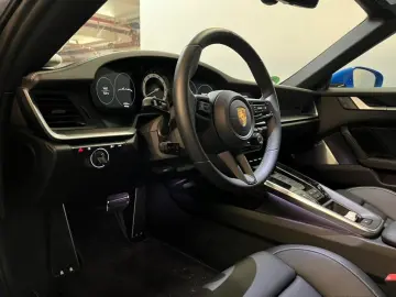 PORSCHE 992 Carrera S Cabriolet Exclusive Manufaktur